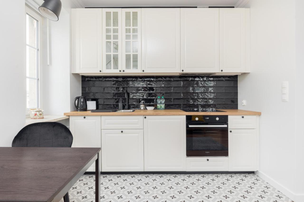 Bulwary Wislane Modern Apartment Warsaw Exterior photo